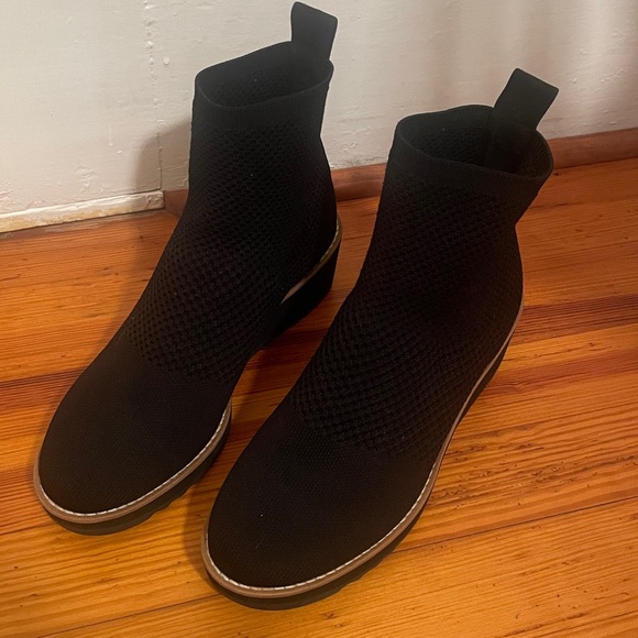 Eileen Fisher London Recycled Stretch Knit Bootie size 8.5 - Picture 4 of 12